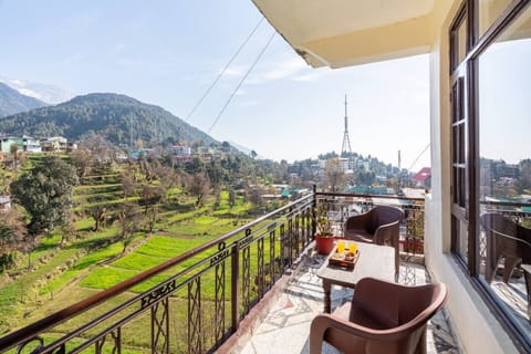 Classic Double Room | Balcony