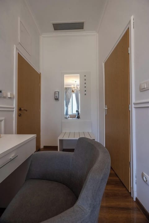 Deluxe Double Room (Room4) | Egyptian cotton sheets, premium bedding, down comforters