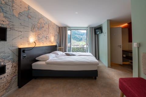 Comfort Double or Twin Room, Balcony | Hypo-allergenic bedding, individually decorated, individually furnished