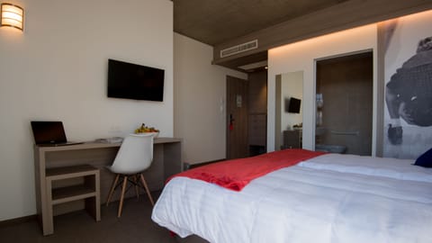 Superior Room, Accessible, Balcony | Premium bedding, down comforters, in-room safe, individually furnished