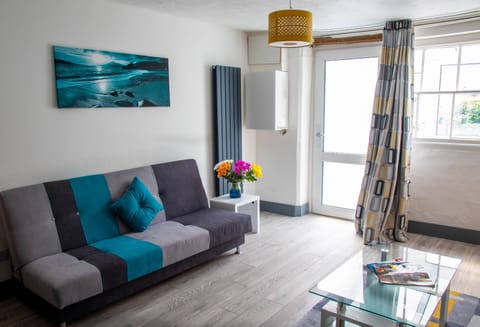 Cottage, Private Bathroom (Westeria Cottage) | Lounge