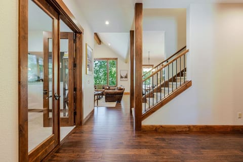 House, 4 Bedrooms | Interior