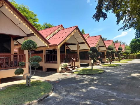 Double Room | Rollaway beds, free WiFi, bed sheets