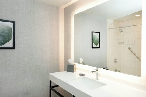 Premium bedding, down comforters, desk, blackout drapes