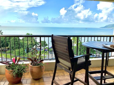 Panoramic Apartment | Balcony view