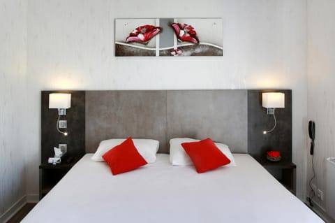 Comfort Double Room (Orangerie) | In-room safe, individually furnished, laptop workspace, free WiFi