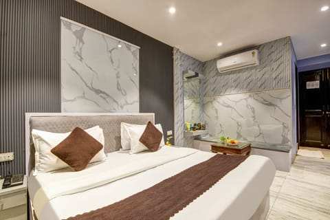 Superior Double Room, 1 Bedroom | Egyptian cotton sheets, premium bedding, down comforters