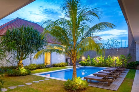 Outdoor pool, open 7:00 AM to 8:00 PM, sun loungers