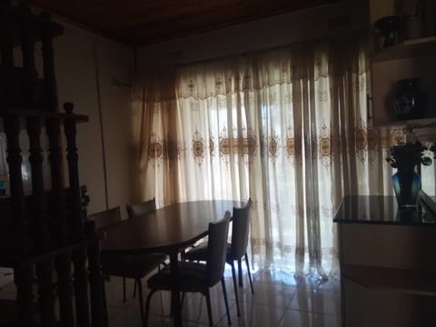Family House | In-room dining