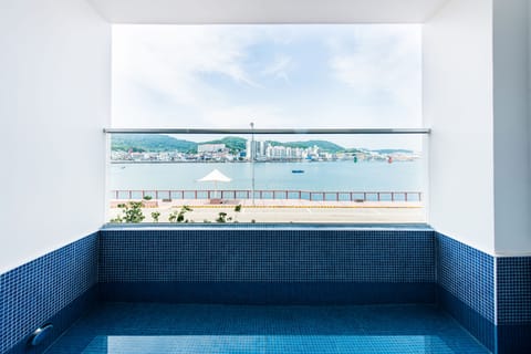 Family Suite (30,000 KRW on-site fee for mini pool use, unavailable during winter) | Private pool
