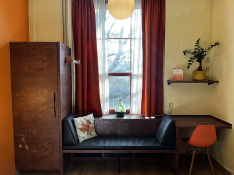 Hypo-allergenic bedding, individually decorated, desk