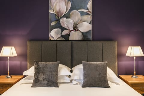 Luxury Twin Room, Ensuite (Lodge 1 & 4)