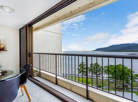 Guaranteed Ocean View 2-Bedroom Apartment | Balcony view