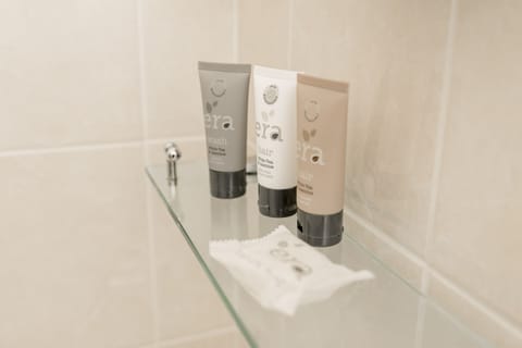 Double Room, Ensuite (Cosy) | Bathroom