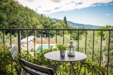 Double Room, Lake View (Glicine) | Balcony