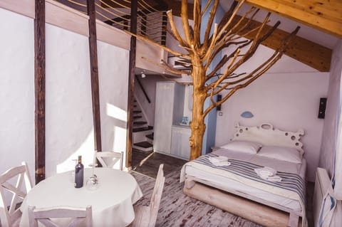 Quadruple Room | Individually decorated, individually furnished, desk, free WiFi