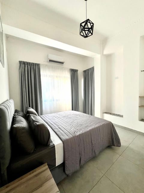 Twin Room with Ensuite | WiFi (free)