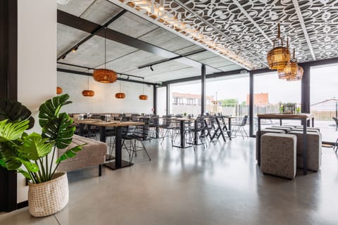 Daily buffet breakfast (EUR 22 per person)