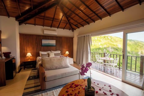 Premium Room, Bathtub, Sea View | In-room safe, soundproofing, free WiFi, bed sheets