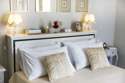 Double Room, City View (Camellia) | Individually decorated, individually furnished, desk, laptop workspace