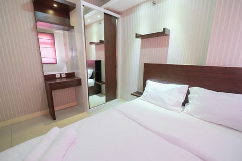 Apartment, 2 Bedrooms | 2 bedrooms, free WiFi, bed sheets