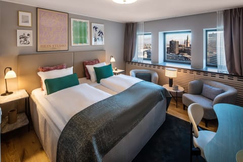 Room, 1 King Bed (Top Floor) | In-room safe, laptop workspace, soundproofing, iron/ironing board