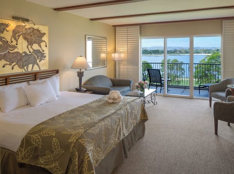 In-room safe, desk, laptop workspace, iron/ironing board