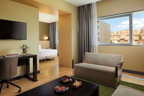 Minibar, in-room safe, desk, blackout drapes