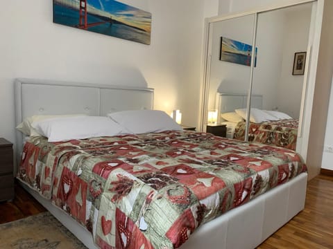 Superior Double Room | Minibar, blackout drapes, free WiFi, bed sheets