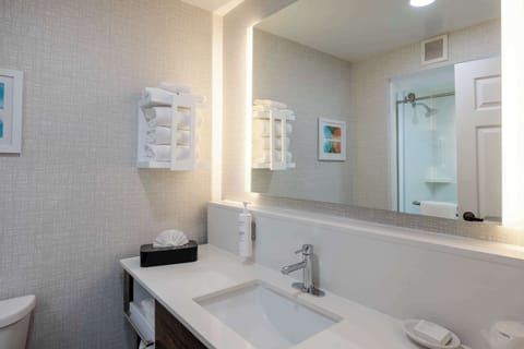 Room, 2 Queen Beds, Non Smoking | Bathroom | Combined shower/tub, hair dryer, towels