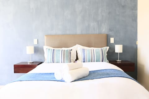 Standard Apartment, 1 Bedroom (da Sun) | Premium bedding, in-room safe, individually decorated