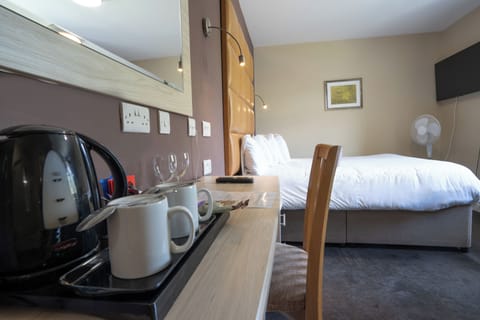 Standard Double Room, 1 Double Bed | Laptop workspace, blackout drapes, iron/ironing board, free WiFi