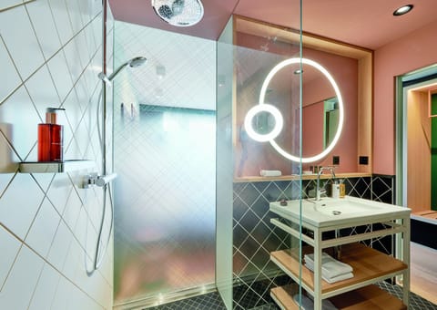 Free toiletries, hair dryer, bathrobes, slippers