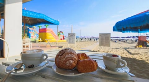 Private beach, sun loungers, beach umbrellas, beach towels