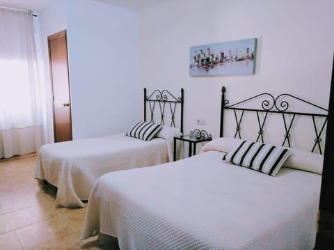 Triple Room | WiFi (free)