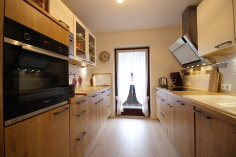 Apartment, 4 Bedrooms (Kaiserstube) | Private kitchen | Fridge, microwave, oven, stovetop