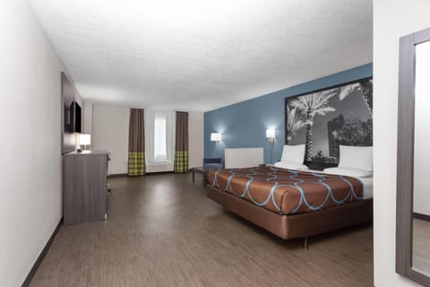 Studio Suite, 1 King Bed, Non Smoking | Desk, iron/ironing board, free cribs/infant beds, rollaway beds