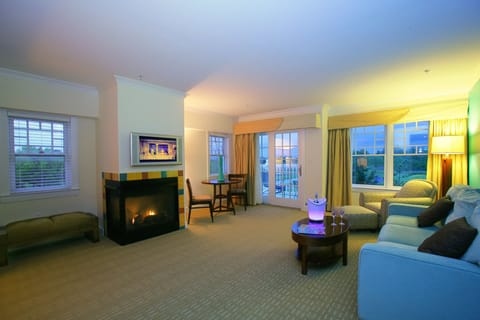Premium Suite, 1 Queen Bed, Balcony (Fireplace) | Living area | 40-inch flat-screen TV with cable channels, TV, iPod dock