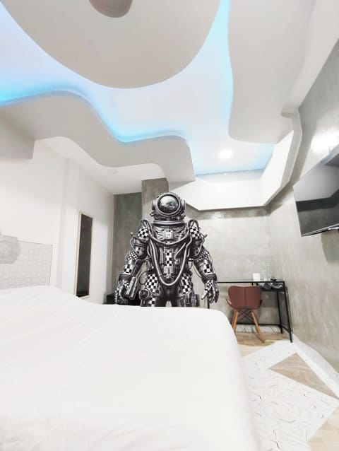 Standard Room | Free WiFi