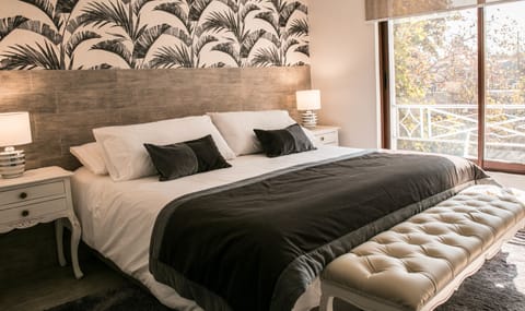 Superior Double Room | In-room safe, blackout drapes, free WiFi, bed sheets