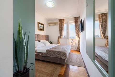 Comfort Double Room | Hypo-allergenic bedding, individually decorated, individually furnished