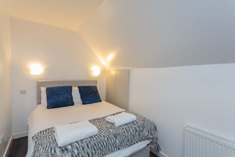 Apartment, Private Bathroom | 3 bedrooms