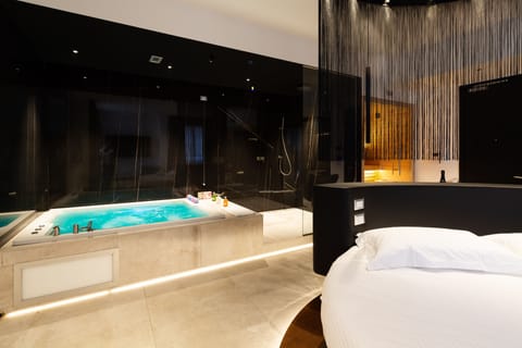 Suite, 1 Bedroom, Hot Tub (sauna and emotional shower) | Premium bedding, down comforters, in-room safe, desk