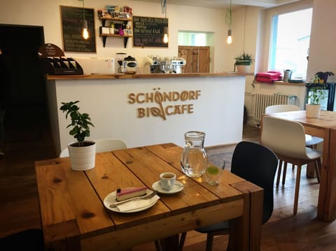 Cafe
