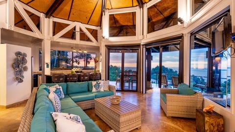 Family Villa, 2 Bedrooms | Premium bedding, pillowtop beds, in-room safe, individually decorated