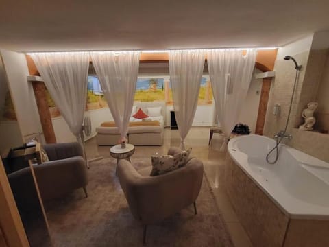 Romantic Room (Sauna for a fee) | Desk, free WiFi, bed sheets