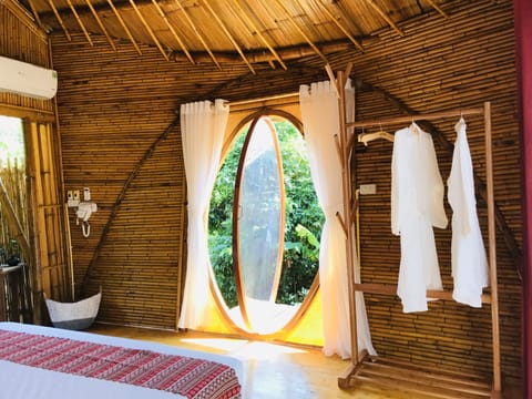 Bamboo House | Minibar, individually decorated, individually furnished, soundproofing