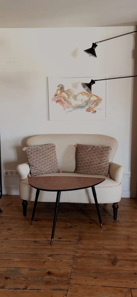 Double Room (Sancy) | Individually decorated, individually furnished, soundproofing