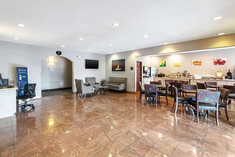 Free buffet breakfast