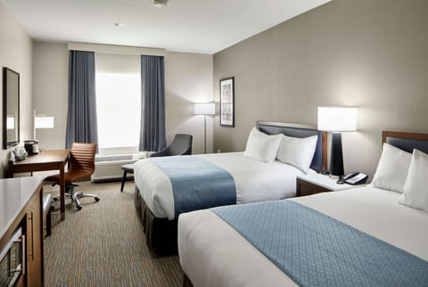 Desk, blackout drapes, iron/ironing board, free WiFi